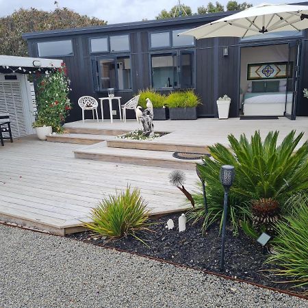 Aroha Tiny House Peka Peka Apartment Waikanae Exterior photo